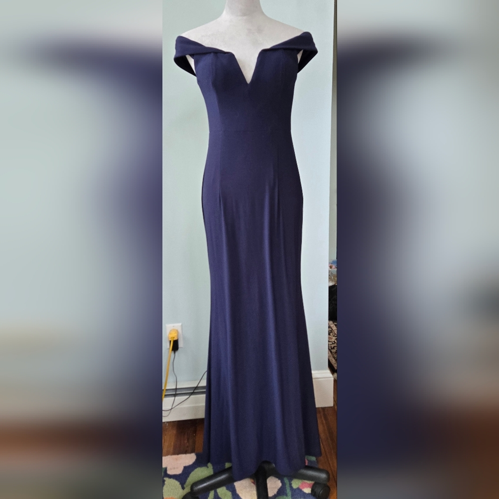 Xscape Navy sheath long dress #1591x off the shoulder structured V-neck sz 6 - Picture 2 of 14